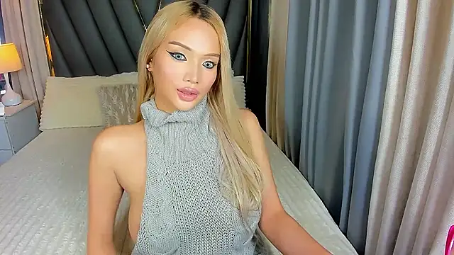 KylieSonique online show from January 18, 5:15 am