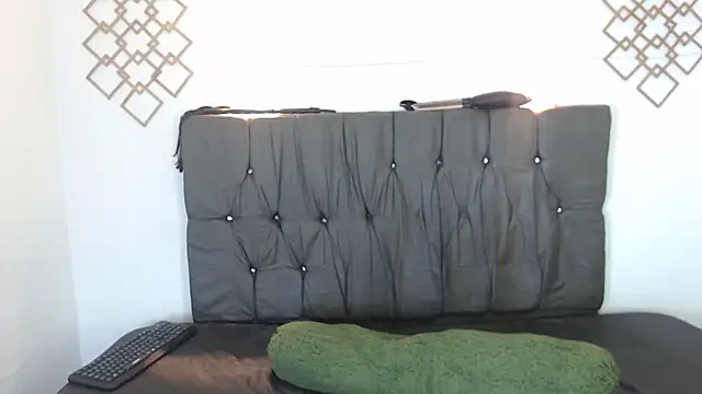 Zoe TransGirl online show from March 8, 4:12 am