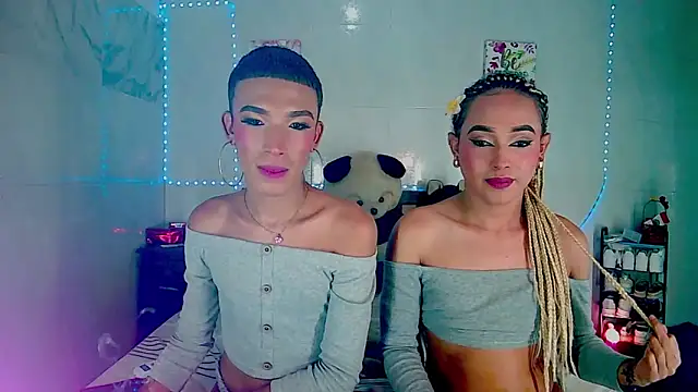 KimberlyXtreme online show from October 19, 9:51 pm