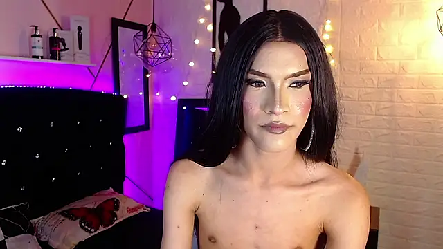 agatha rodriguez online show from January 7, 6:44 pm