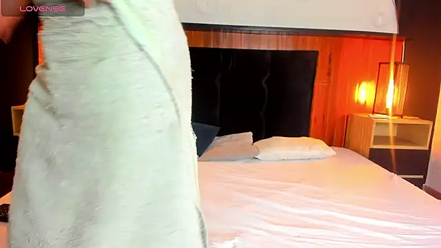 Rachell Kitsuu online show from March 13, 11:30 am