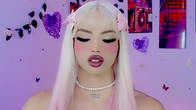 Maggie Georgiou 7 online show from March 22, 3:30 am