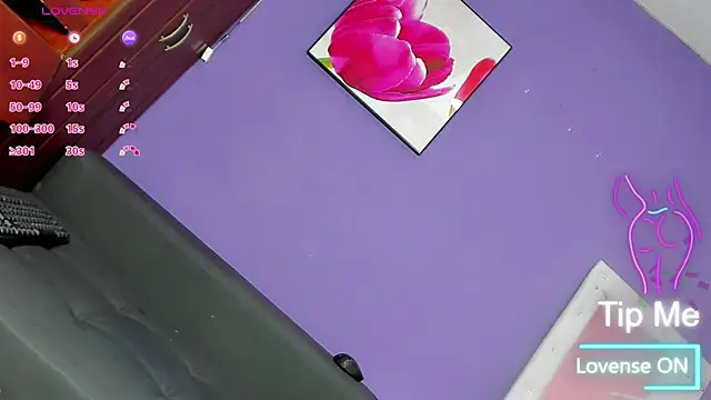 Valentina Horny777 online show from October 8, 11:39 pm