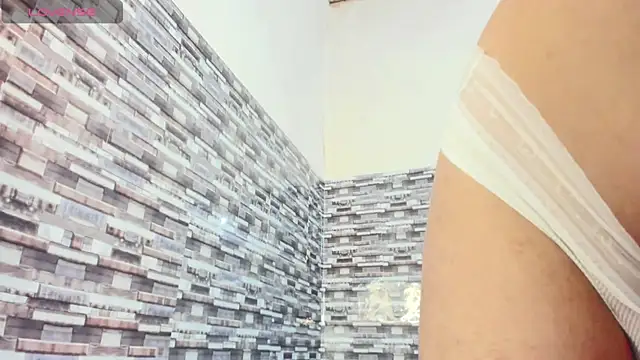 xxxEmmaxx online show from March 30, 4:46 am