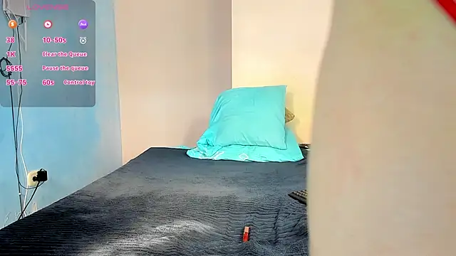 Haely Bunny18 online show from February 16, 2:04 pm