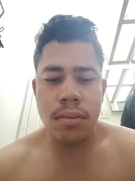 ModelledTread online show from February 15, 2:29 am