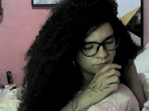 Cachinhospreto online show from April 22, 11:34 pm