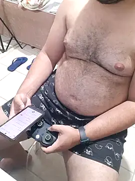 Urso Nerd online show from December 17, 12:27 am