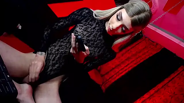 abrilbigcock online show from September 19, 3:12 am