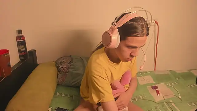 Petite-Goth online show from December 21, 12:27 am