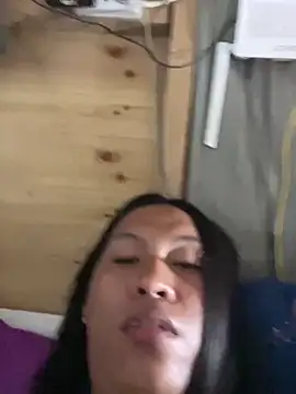 April smith online show from April 17, 12:13 am