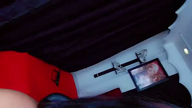 Yareth Rouss  online show from March 27, 6:38 am