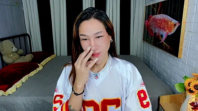 TRANSGODDESSA online show from October 26, 4:30 am