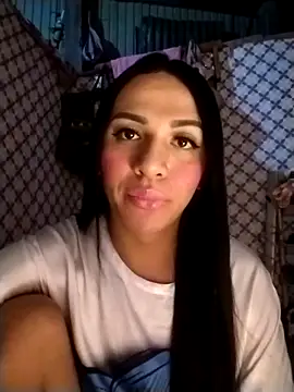 enoria1992 online show from April 13, 1:04 pm