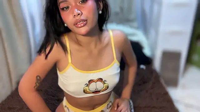 Yourbaby angelx online show from November 3, 4:44 am