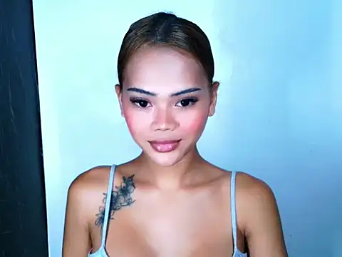 ur holly lexie online show from December 5, 5:52 pm