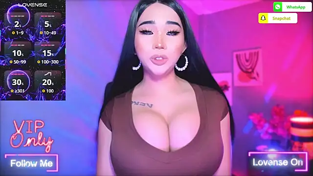 TriciaCumLoader online show from February 8, 11:55 pm