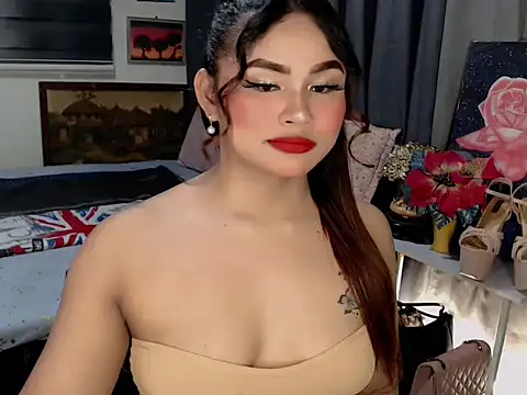 Snapshot of Candice_cummer chatting on October 16, 6:18 pm Candice cummer online show from October 16, 6:18 pm