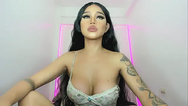 DazzlingDivaLiza online show from April 5, 3:59 am