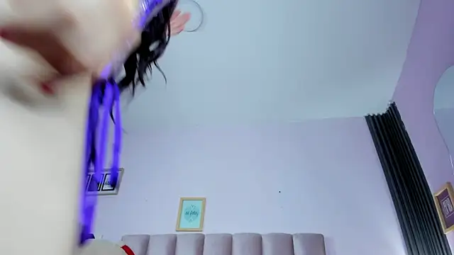 ashley moss online show from January 16, 8:27 pm