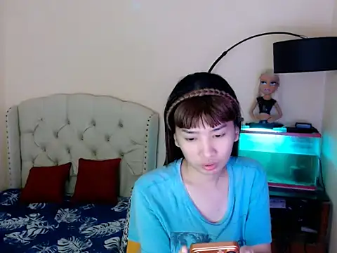 ShantalFoxxy  online show from February 19, 1:07 pm