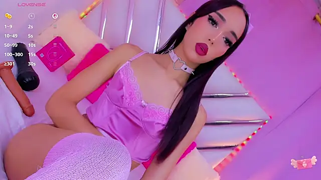 jazlyn G online show from February 4, 6:51 am