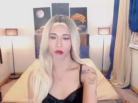 PreciousAmore online show from October 22, 7:49 pm