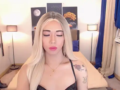 PreciousAmore online show from November 11, 10:28 am