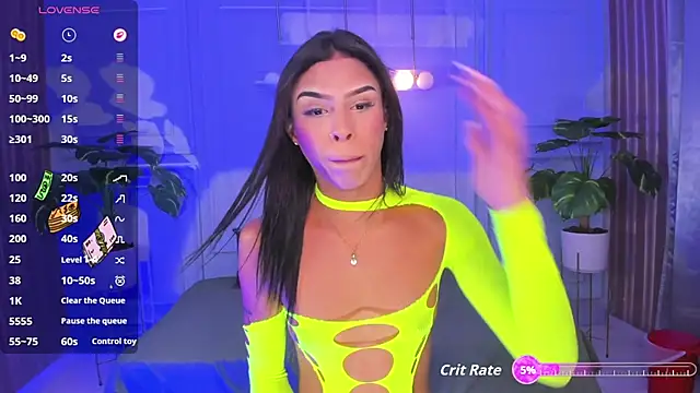 keytinthomson  online show from April 20, 7:37 pm