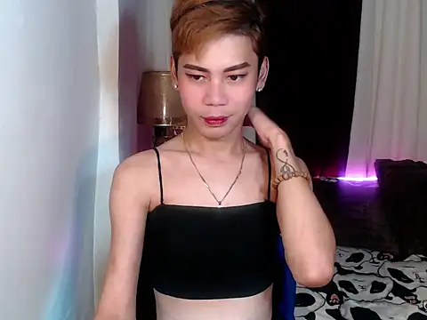 MissTransStella69 online show from February 2, 1:32 pm