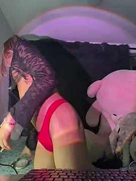 Flora Minx online show from February 5, 7:35 am