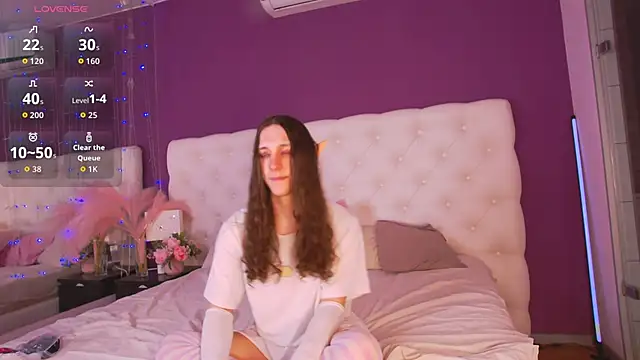 SilverMuse online show from March 31, 12:23 am