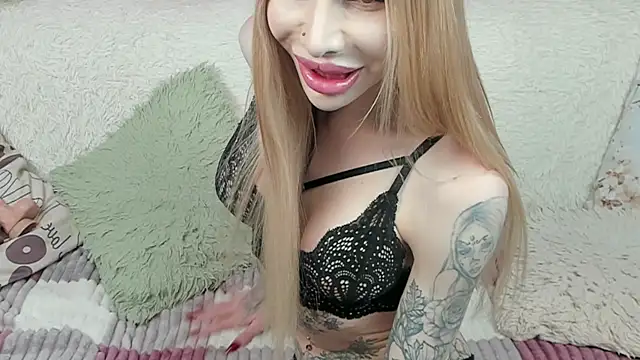 yourkriss new1 online show from November 25, 7:49 pm