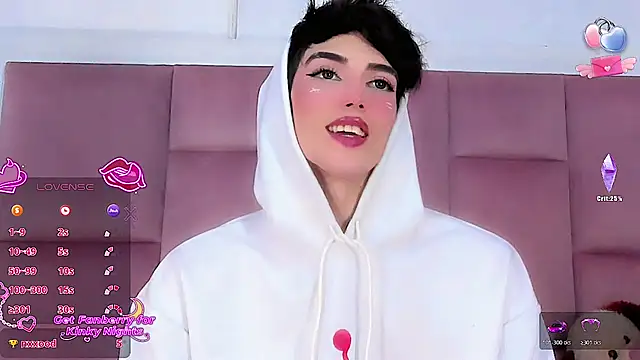 Baby FenixTS online show from November 16, 1:37 am