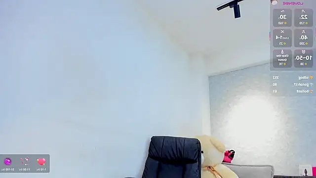 lily cash1 online show from March 31, 3:36 pm