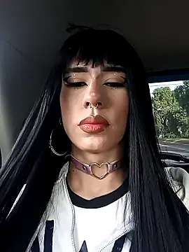 Foxxy Doll online show from November 3, 12:59 pm