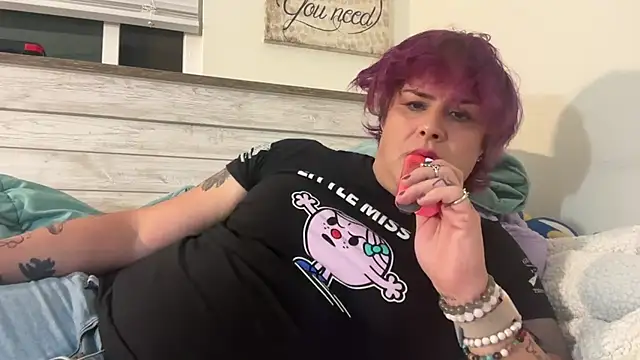 Julietserenity online show from October 21, 9:00 am