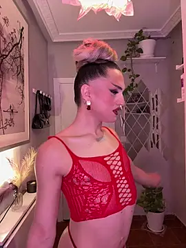 lacattiva online show from November 24, 2:25 am