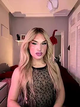 lacattiva online show from January 5, 6:11 pm