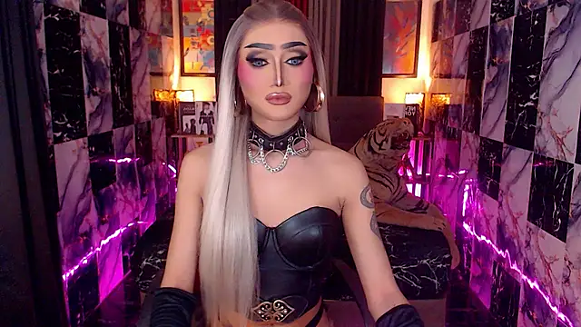 IndestructibleLily online show from January 16, 8:38 pm