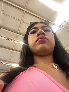 LiaSaenz27 online show from October 15, 3:01 pm