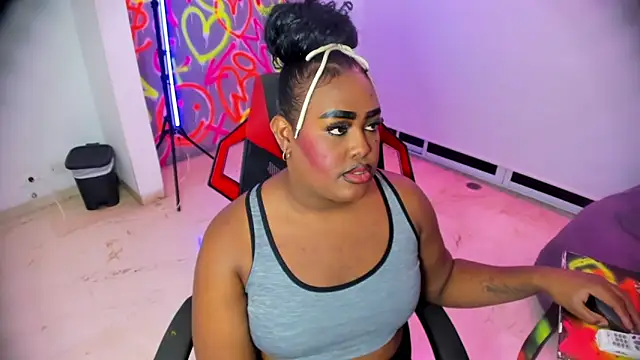  EvaRouse online show from November 14, 4:09 am