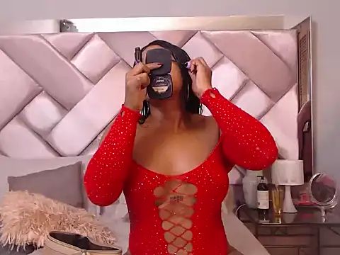 Ashleyroberst online show from October 28, 10:02 am