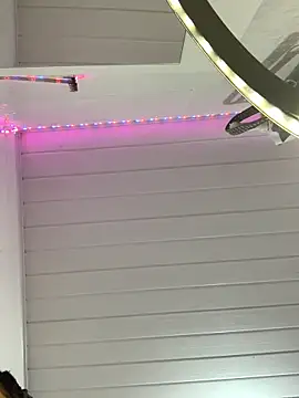 luluzinhax online show from January 16, 5:16 am