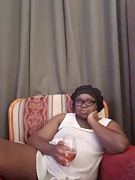 Gyminae online show from March 11, 5:50 pm