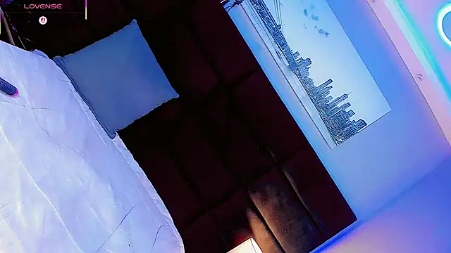 Nauthy girl online show from December 19, 1:16 pm