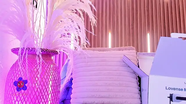 ArianaSantana online show from November 14, 12:57 pm