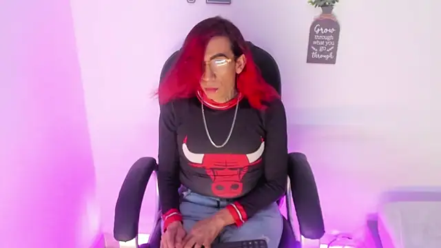 MissDiabla  online show from February 9, 7:20 pm