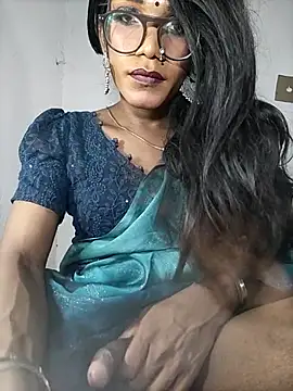 Winterbunny95 online show from October 6, 8:42 pm