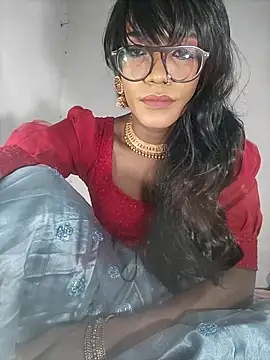 Winterbunny95 online show from October 13, 8:42 pm